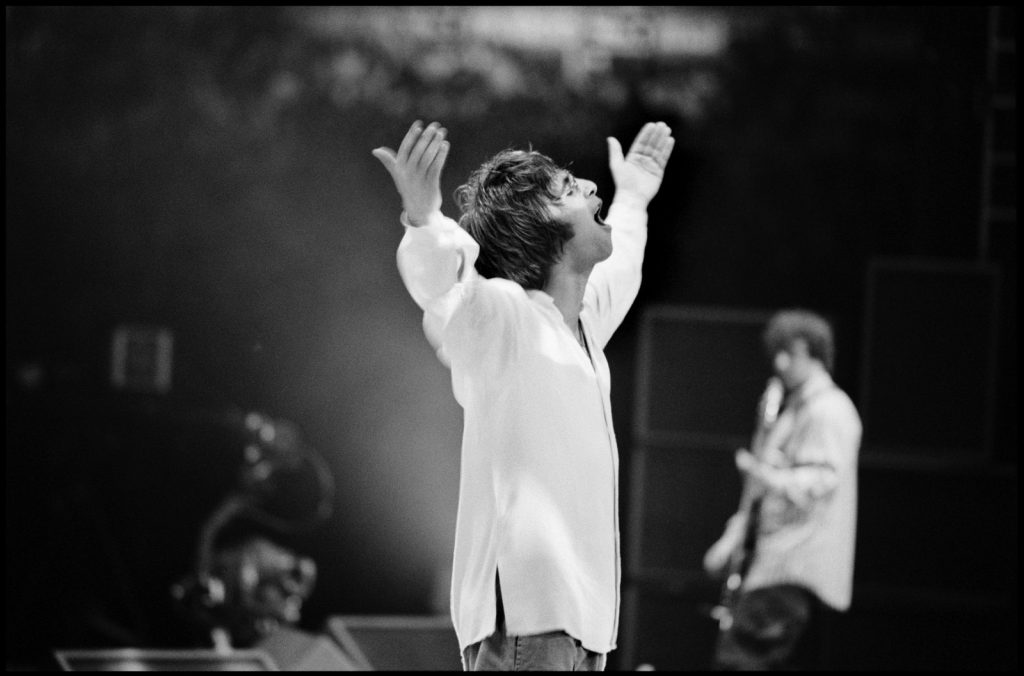 Oasis: Supersonic