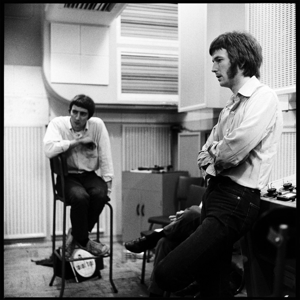 ERIC CLAPTON: LIFE IN 12 BARS